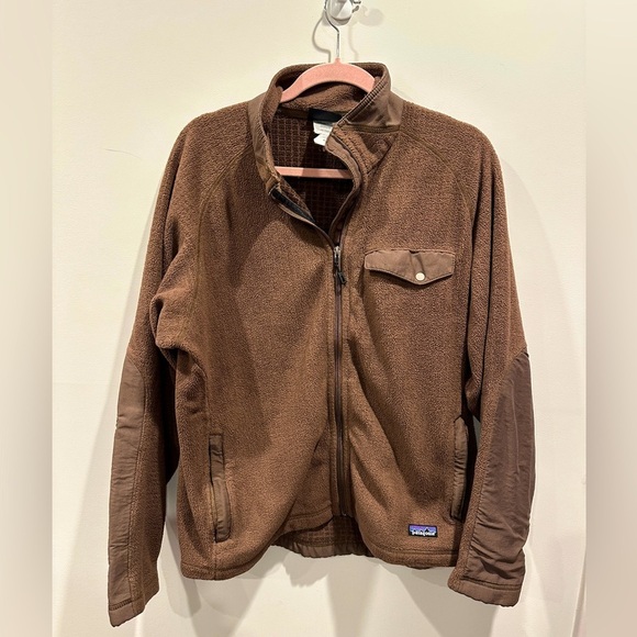 COPY - Patagonia fleece jacket